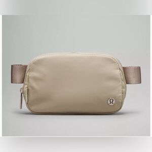lululemon 1L Belt Bag